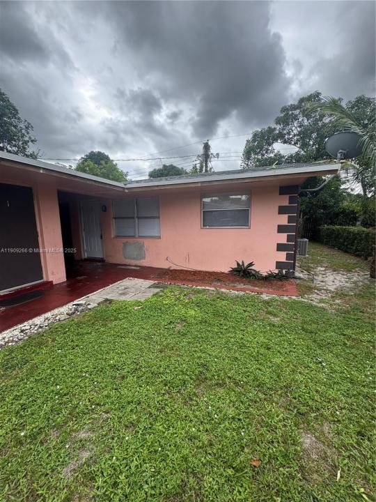 5700 NW 15th St 2, Lauderhill, فلوريدا 33313, الولايات المتحدة