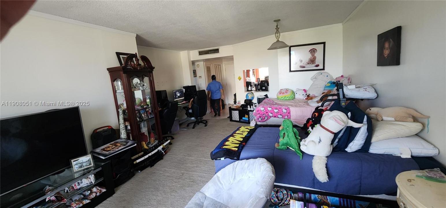 1680 NE 191st St 415, Miami, 佛罗里达州 33179, 美国