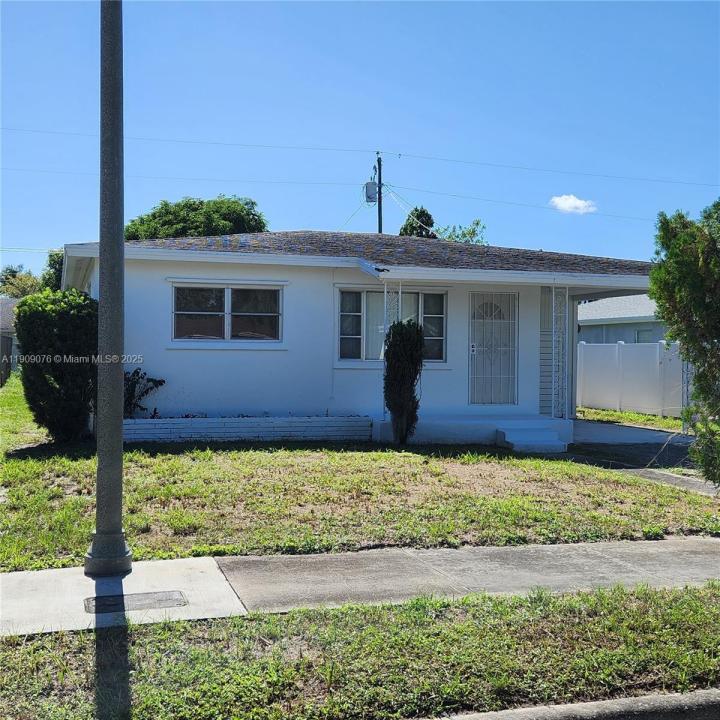 1547 W 10th St, Riviera Beach, فلوريدا 33404, الولايات المتحدة