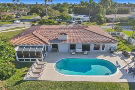 1109 SE 12th St, Deerfield Beach, Floride 33441, États-Unis