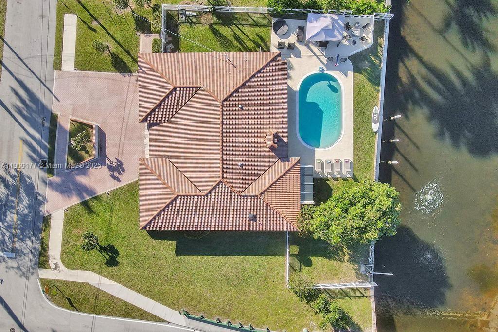 1109 SE 12th St, Deerfield Beach, Floride 33441, États-Unis