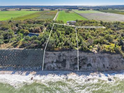 6121 Oregon Road, Southold, New York 11935, USA