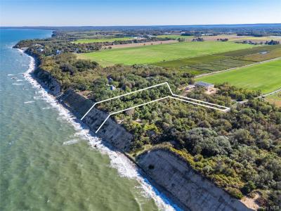 6121 Oregon Road, Southold, New York 11935, USA