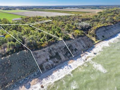 6121 Oregon Road, Southold, New York 11935, USA