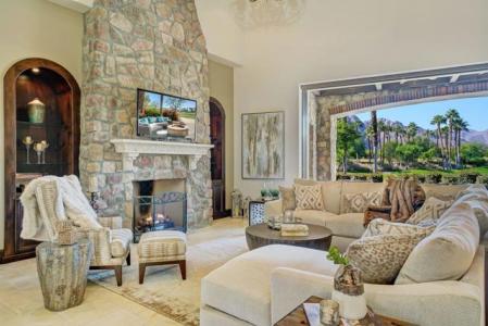 Via Palacio, La Quinta, California 92253