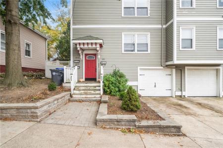 101 Grand View Street 1, Providence, Rhode Island 02906, Stati Uniti