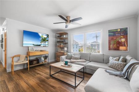 101 Grand View Street 1, Providence, Rhode Island 02906, Stati Uniti