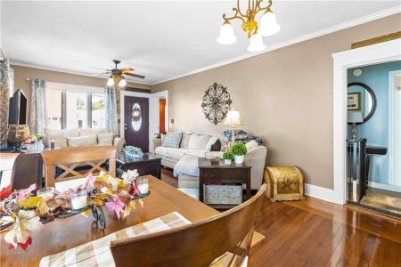 17 Mowry Avenue, Cumberland, Rhode Island 02864, USA