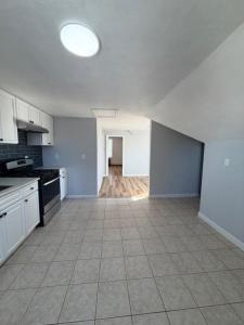 39 Cole Street 3, East Providence, 罗得岛 02914, 美国