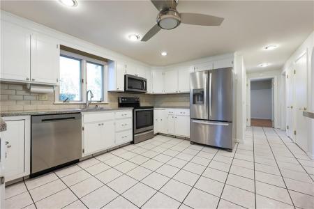 3 Grant Street, Warwick, Rhode Island 02886, États-Unis