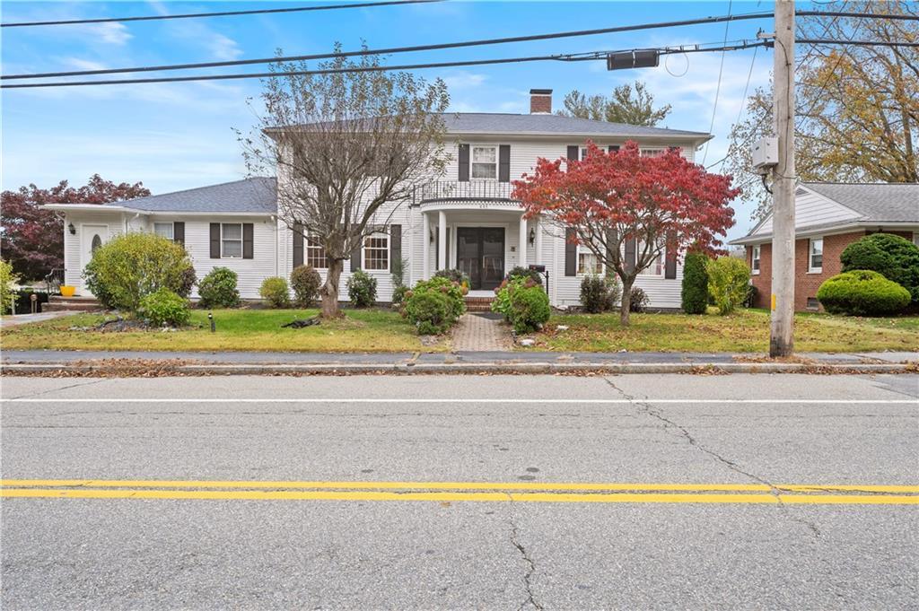 446 Budlong Road, Cranston, Rhode Island 02920, USA