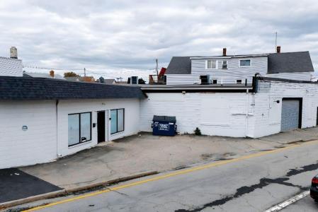 75 Roberts Street, West Warwick, Rhode Island 02893, Estados Unidos