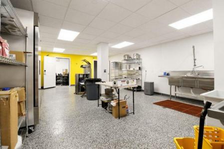 75 Roberts Street, West Warwick, Rhode Island 02893, Estados Unidos