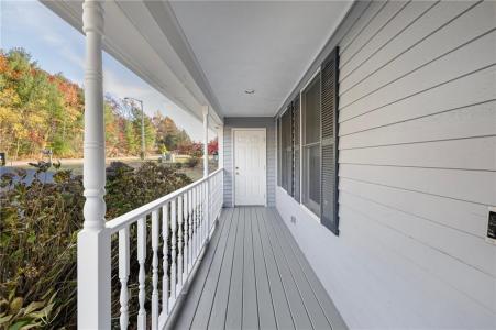 42 Rollingwood Drive, Johnston, Род Айленд 02919, Соединенные Штаты