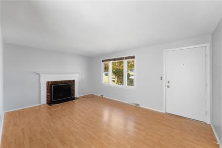 66 Tanglewood Drive, West Warwick, Rhode Island 02893, États-Unis