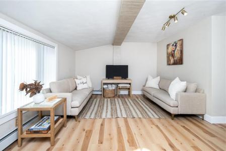 126 Uncas Street, ワーウィック, ロードアイランド 02889, アメリカ合衆国