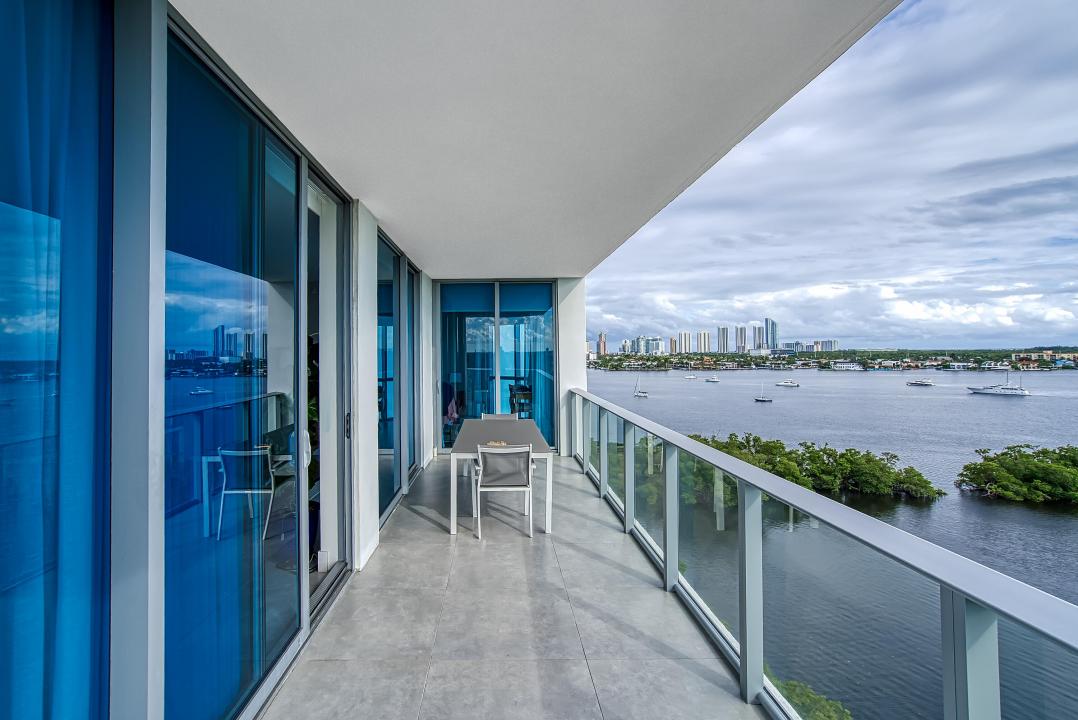 17111 Biscayne Boulevard 902, MARINA PALMS RESIDENCES, North Miami Beach, 플로리다 33160, 미국
