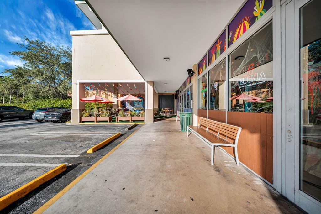 9375 SW 56th St, Miami, Florida 33165