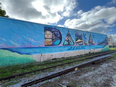 5 NW 3rd Ave, Dania Beach, Flórida 33004, Estados Unidos