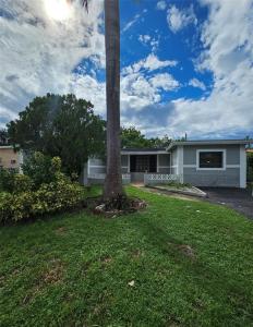 3951 NW 36th Ave, Lauderdale Lakes, Florida 33309