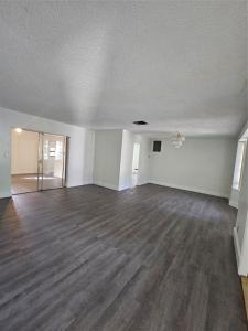 3951 NW 36th Ave, Lauderdale Lakes, Florida 33309