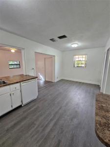 3951 NW 36th Ave, Lauderdale Lakes, Florida 33309