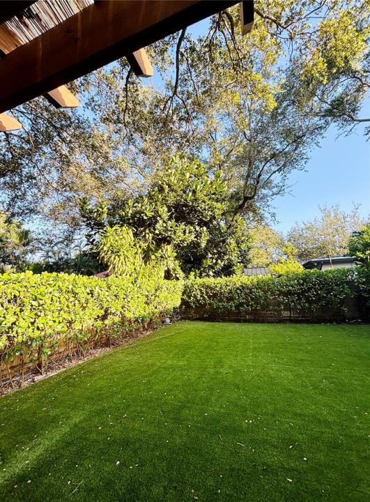 El Portal, Florida 33138