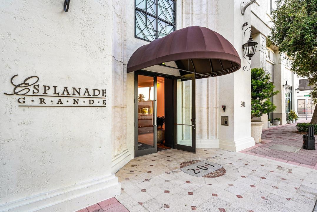 201 S Narcissus Avenue 1002, West Palm Beach, Florida 33401