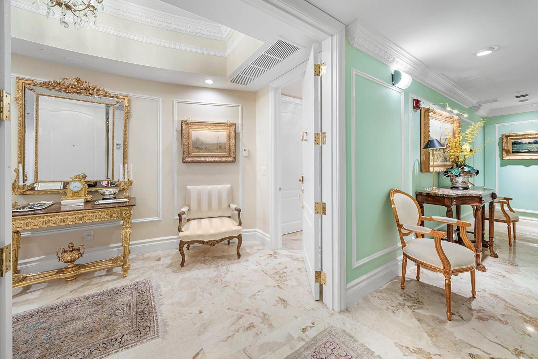 201 S Narcissus Avenue 1002, West Palm Beach, Florida 33401