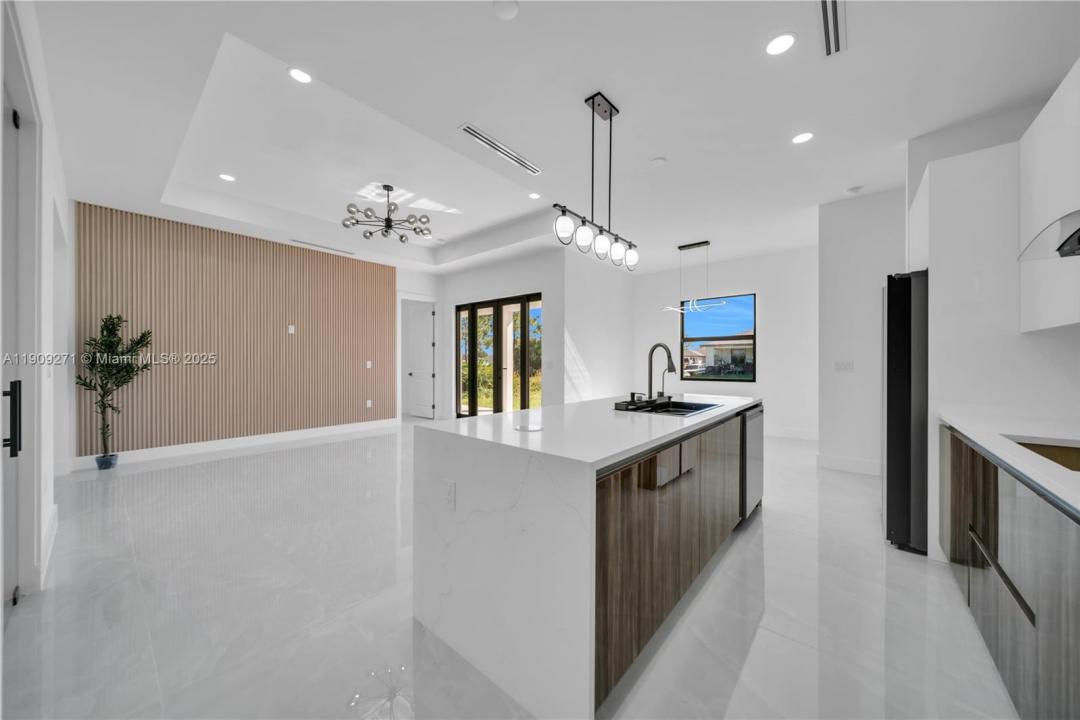 4213 20TH ST SW, Lehigh Acres, فلوريدا 33976, الولايات المتحدة