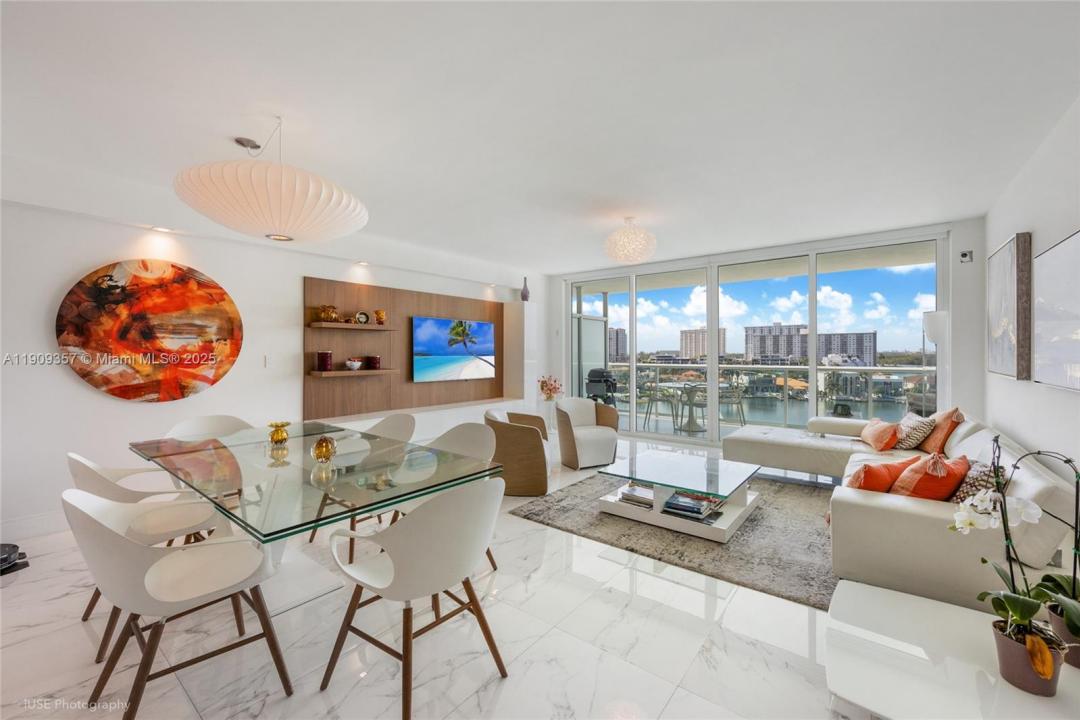 400 Sunny Isles Blvd 704, Sunny Isles Beach, Florida 33160, HOA KỲ