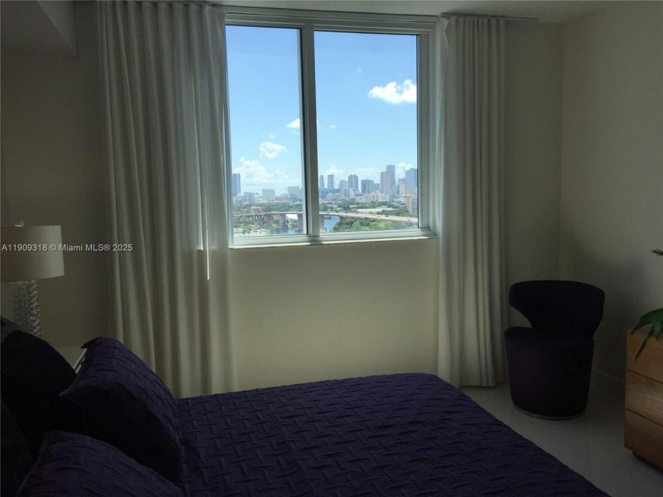 1861 NW SOUTH RIVER DR 1210, Miami, Florida 33125, Estados Unidos