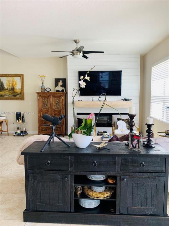 4812 Foxtail Palm Ct, Green Acres, Flórida 33463, Estados Unidos