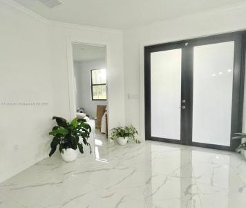 Naples, Florida 34120, USA