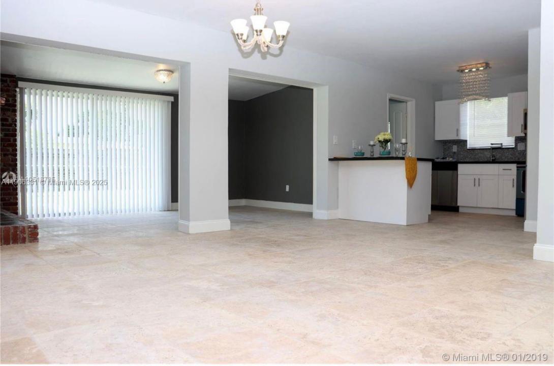 1060 W PROSPECT, Oakland Park, Florida 33309, Stati Uniti