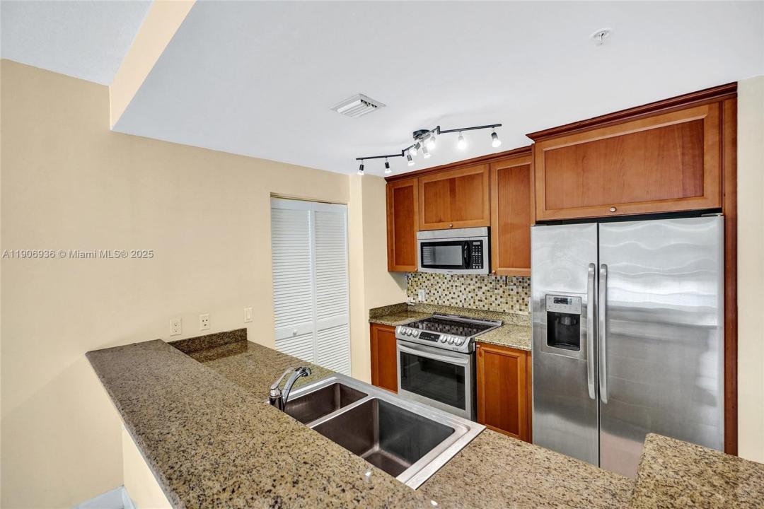 55 Merrick Way 619, Coral Gables, Florida 33134, USA