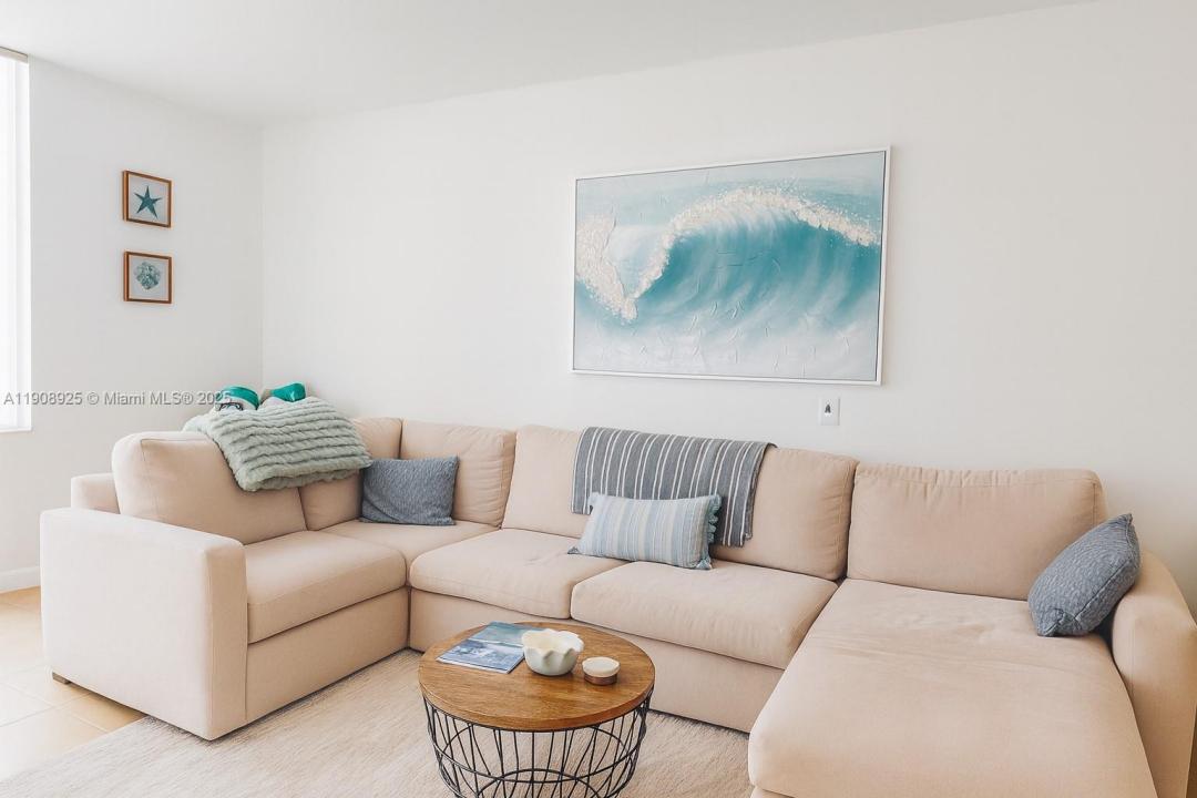 511 SE 5th Ave 1408, Fort Lauderdale, Floryda 33301, USA