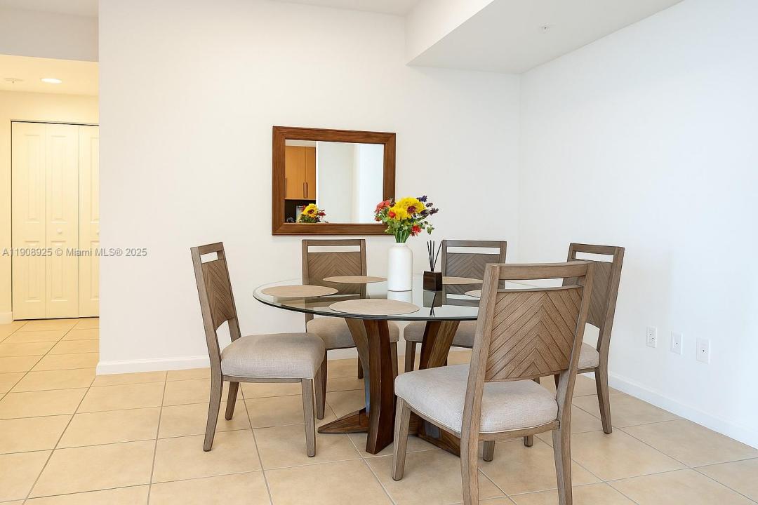 511 SE 5th Ave 1408, Fort Lauderdale, Floryda 33301, USA