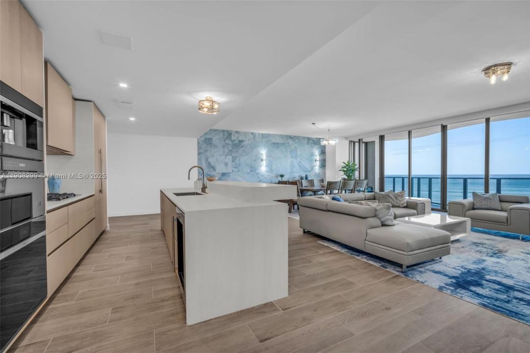 900 N Ocean Blvd 503, Pompano Beach, Флорида 33062, Соединенные Штаты