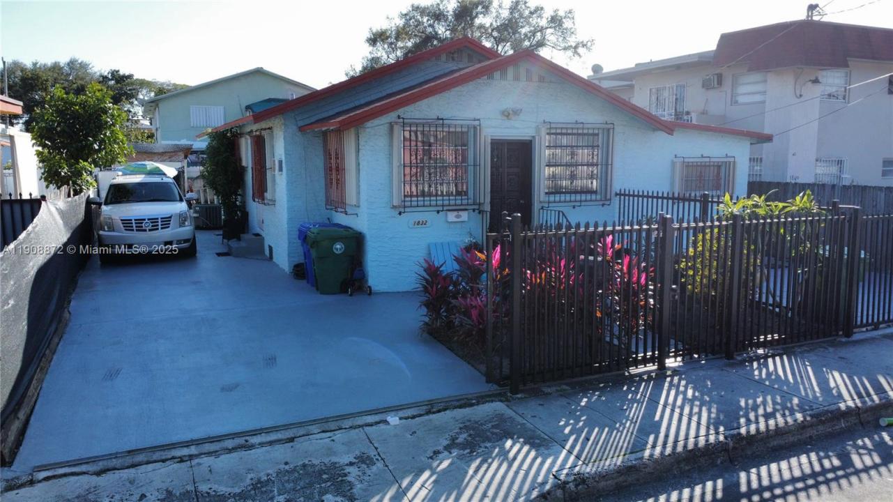 1832 SW 3rd St, Miami, Florida 33135, Estados Unidos