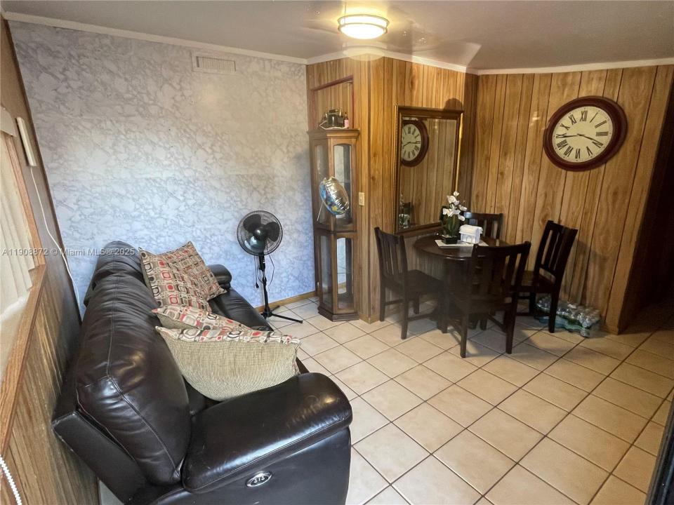 1832 SW 3rd St, Miami, Florida 33135, Estados Unidos