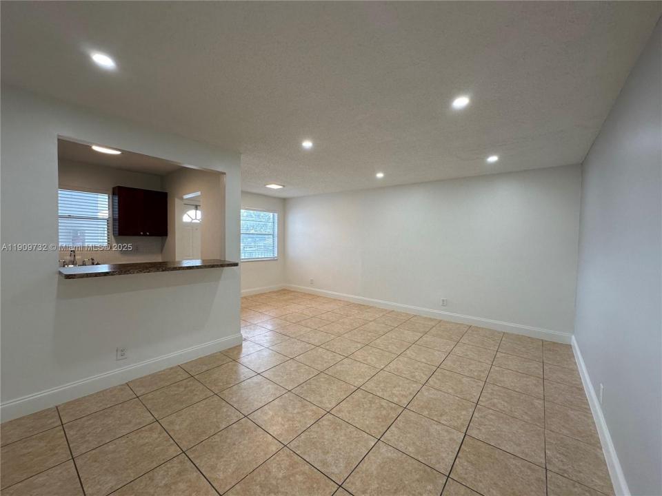 5661 SW 36th Ct 203, Davie, 플로리다 33314, 미국