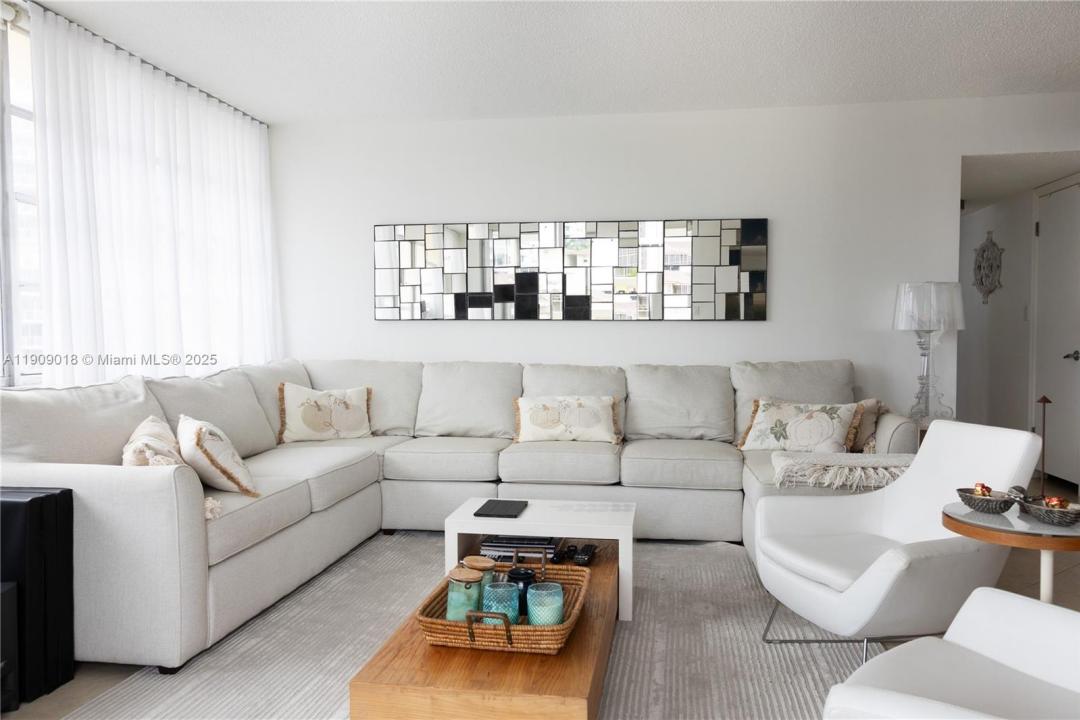 1817 S Ocean Dr 320, Hallandale Beach, Florida 33009, HOA KỲ