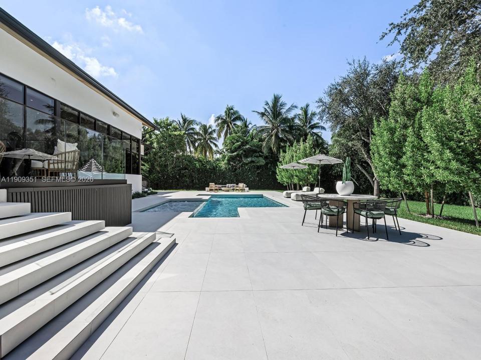 7910 Los Pinos Cir, Coral Gables, Floride 33143, États-Unis