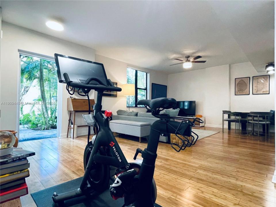 888 S Douglas Rd 119, Coral Gables, 佛罗里达州 33134, 美国