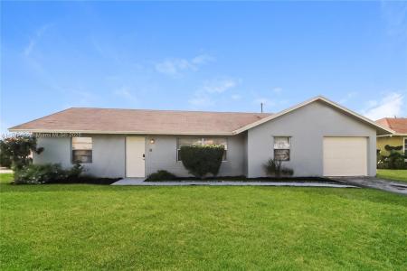 2152 NE 1st Ct, Boynton Beach, Florida 33435, USA