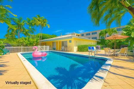 3217 NE 7th Pl 1, Pompano Beach, Florida 33062, USA