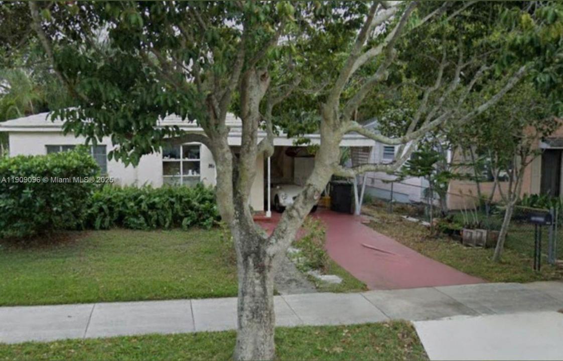 740 Flamingo Dr, West Palm Beach, פלורידה 33401, ארצות הברית של אמריקה