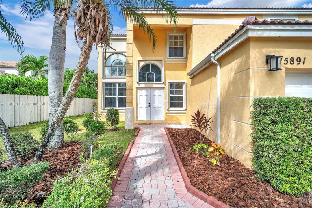 15891 NW 15th Ct, Pembroke Pines, 플로리다 33028, 미국