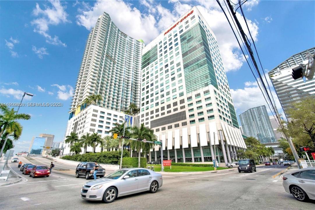 175 SW 7 ST 1100-1101, Miami, فلوريدا 33130, الولايات المتحدة
